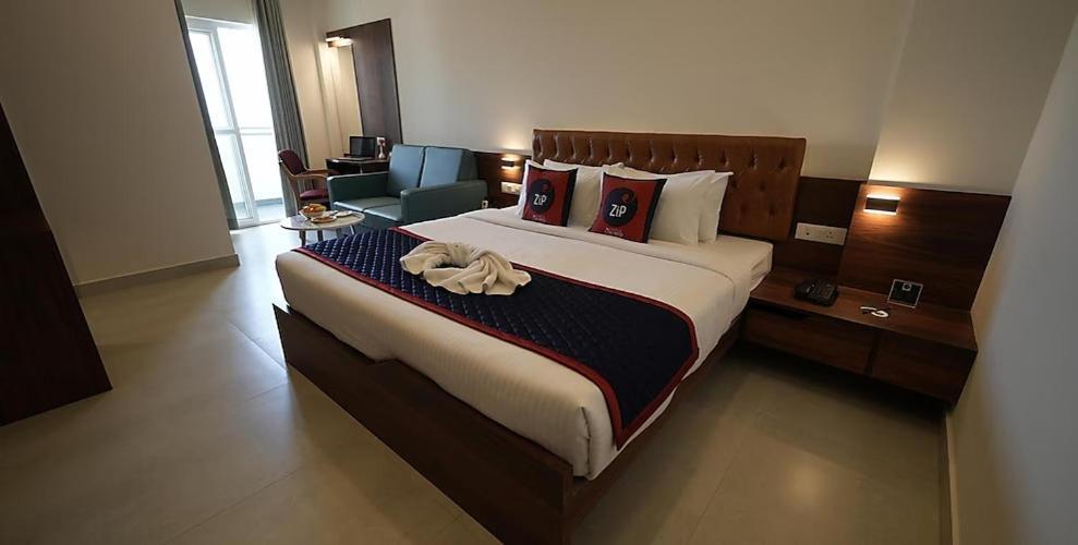 Zip By Spree Hotels Purpleorchid Whitefield Bangalore Exterior photo