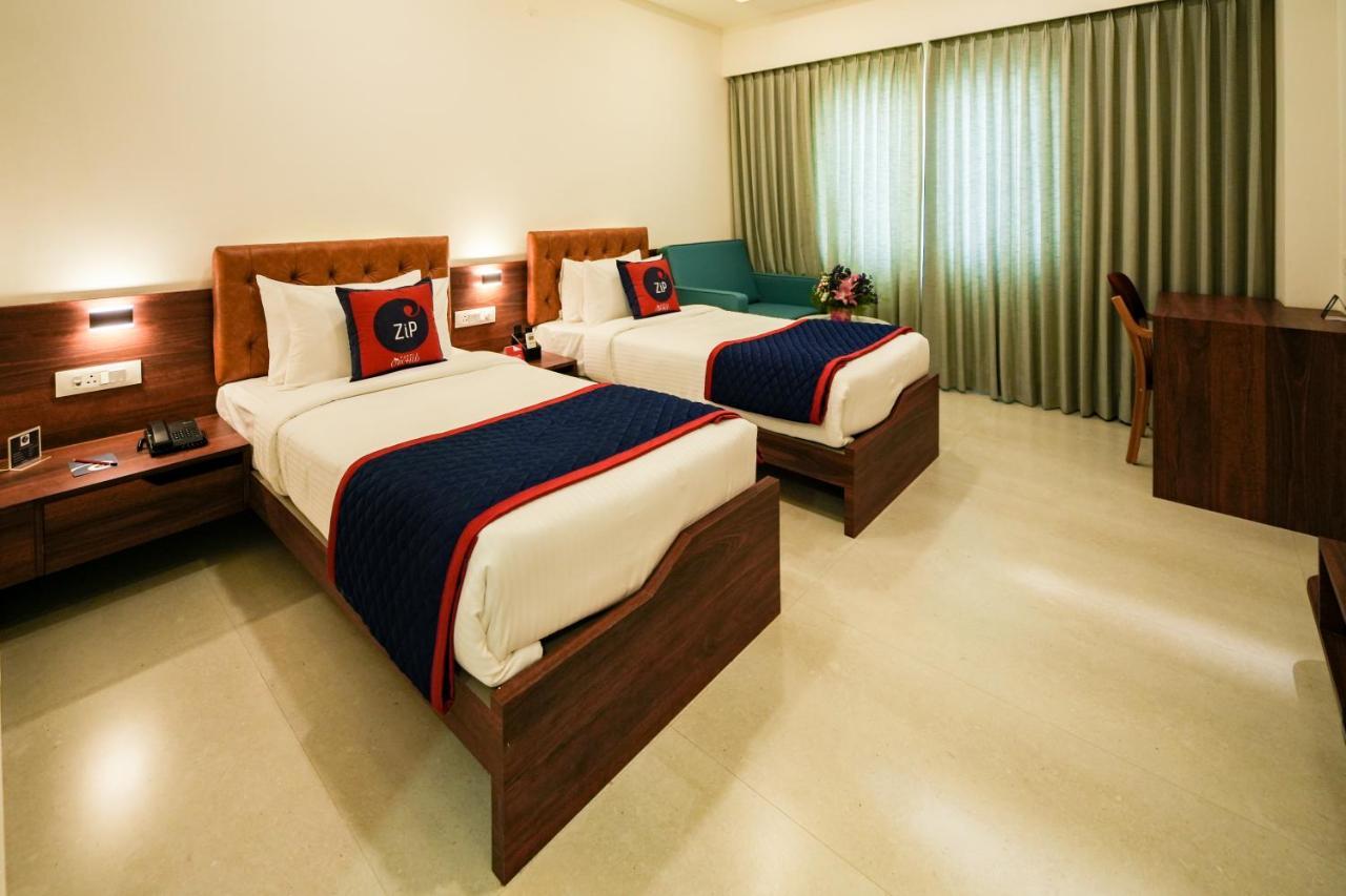 Zip By Spree Hotels Purpleorchid Whitefield Bangalore Exterior photo